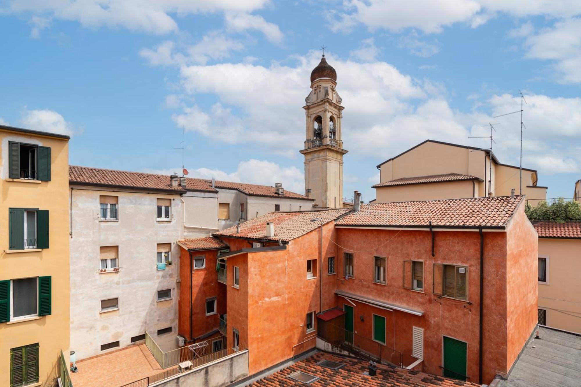 Domus Verona - Ampia Residenza Filippini A Pochi Passi Dall'Arena Zewnętrze zdjęcie